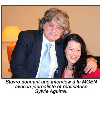 Stavro donnant une interview  la MGEN avec la journaliste et ralisatrice Sylvie Aguirre.